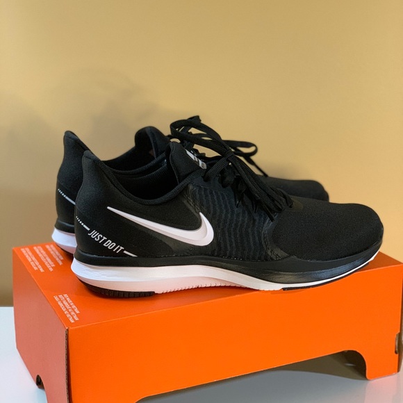 womens tr8 nike shoes